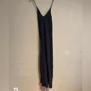 Old Navy women’s WITH TAGS black polka dot dress XS Never worn